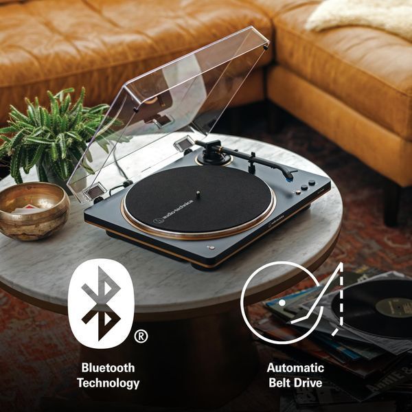 Проигрыватель виниловых дисков Audio-Technica AT-LP70XBT Black-Silver 0314 фото